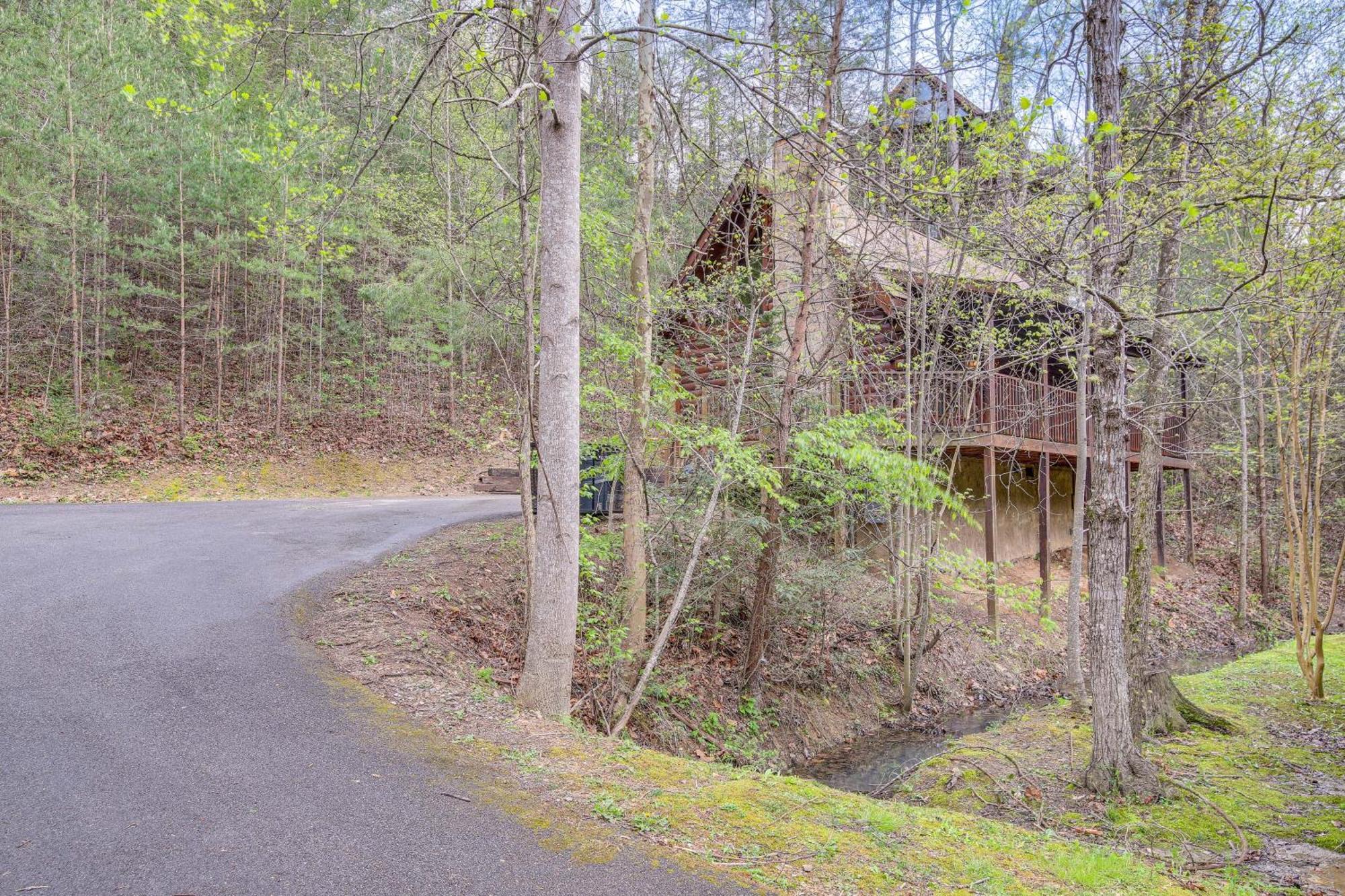 Pigeon Forge Vacation Rental With Private Hot Tub! Exterior photo